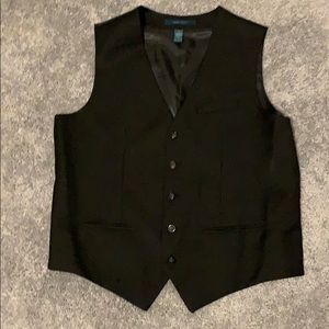Perry Ellis vest